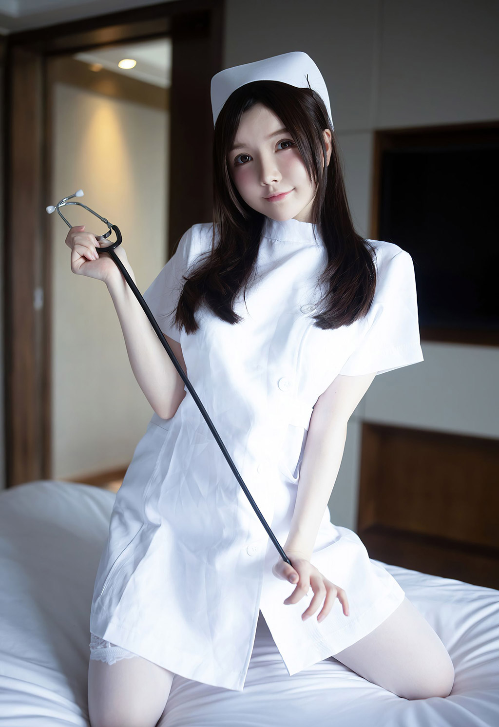 糯美子MINIbabe洁白动人的护士制服主题