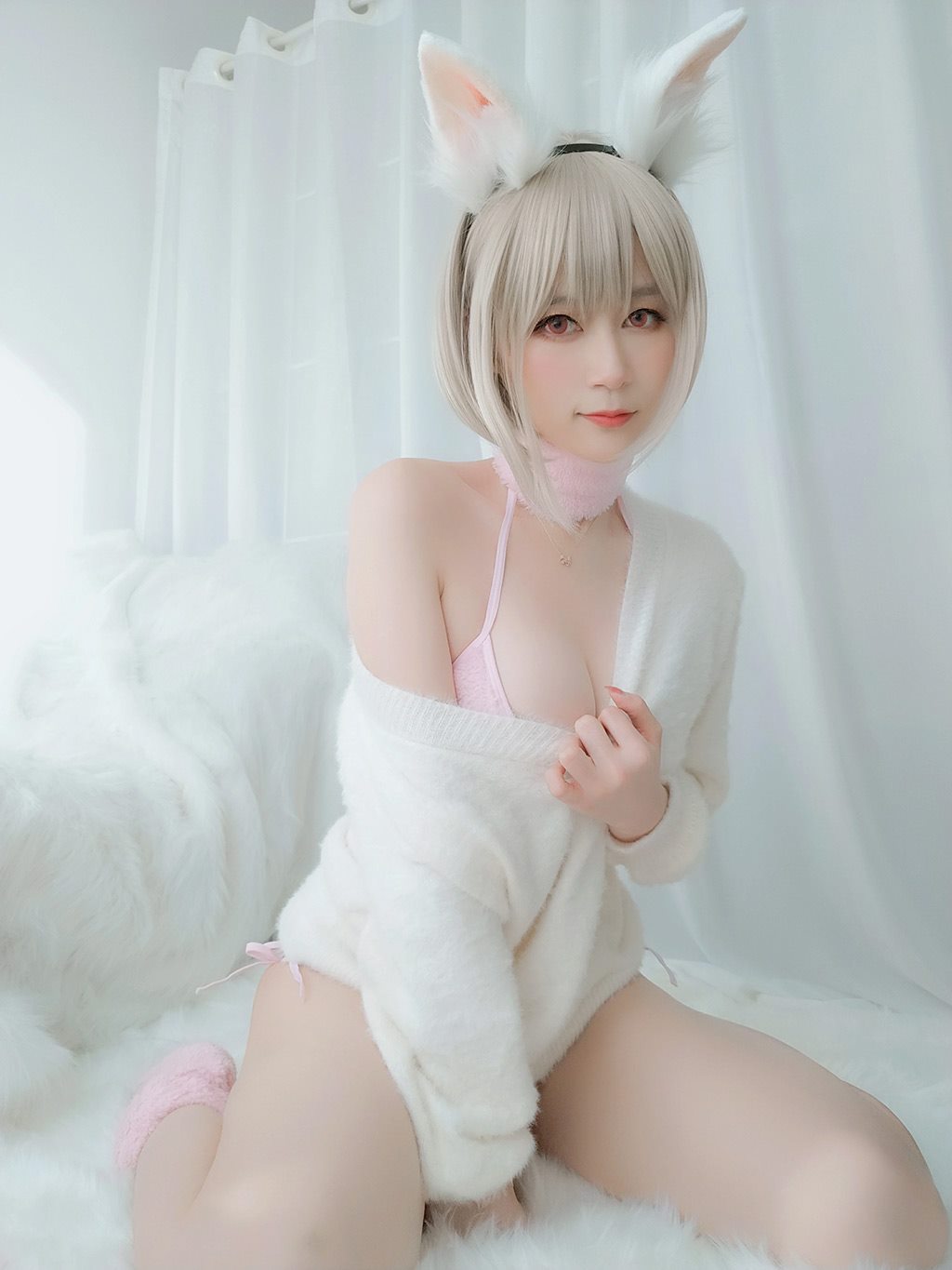 性感少女白银81白色毛衣加粉色内衣性感私房写真集