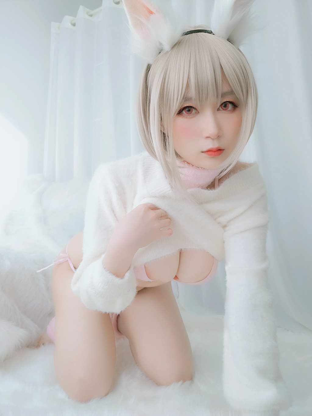 性感少女白银81白色毛衣加粉色内衣性感私房写真集