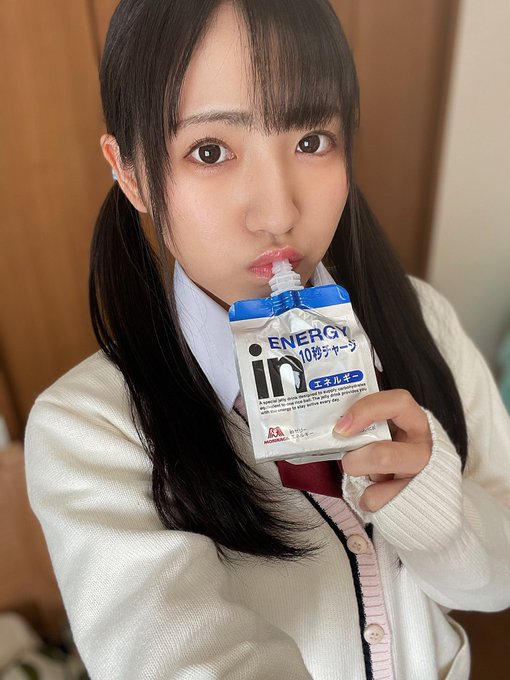 恸！C罩杯小可爱“河奈亜依”闪电宣布今年3月底正式AV引退！