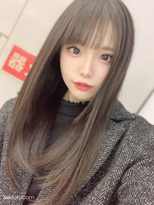 性癖好惊人！C罩杯关西名校女大生“铃音杏夏”AV出道！