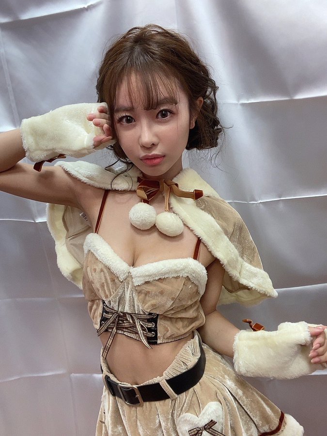 小女人成熟时!E罩杯甜姐儿“栗山莉绪”宣布IDEAPOCKET毕业、明天移籍人妻片商!