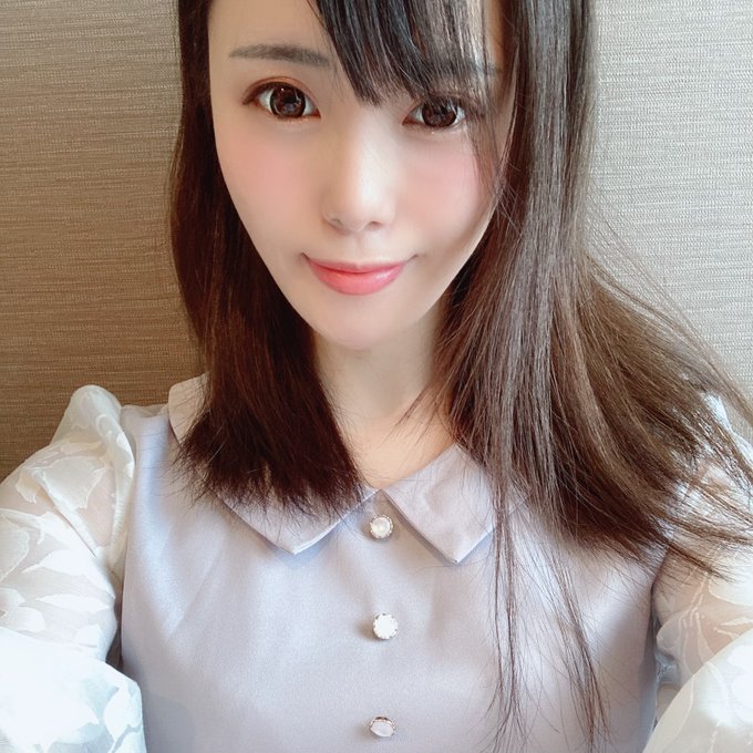 无自觉美人！Ｇ罩杯白皙大姐姐“及川海”AV出道！