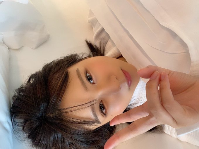 清纯x凶猛！F罩杯美少女摄影家“小仓七海”AV出道羞涩福利照三天狂吸上千追踪！