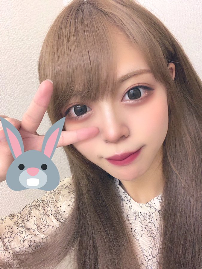 168公分长腿!E罩杯美少女“乃木野野花”是半年前那位药学系女大生!