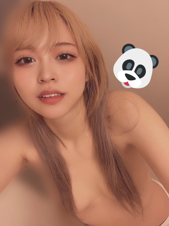 168公分长腿!E罩杯美少女“乃木野野花”是半年前那位药学系女大生!