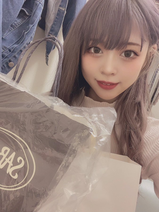 168公分长腿!E罩杯美少女“乃木野野花”是半年前那位药学系女大生!