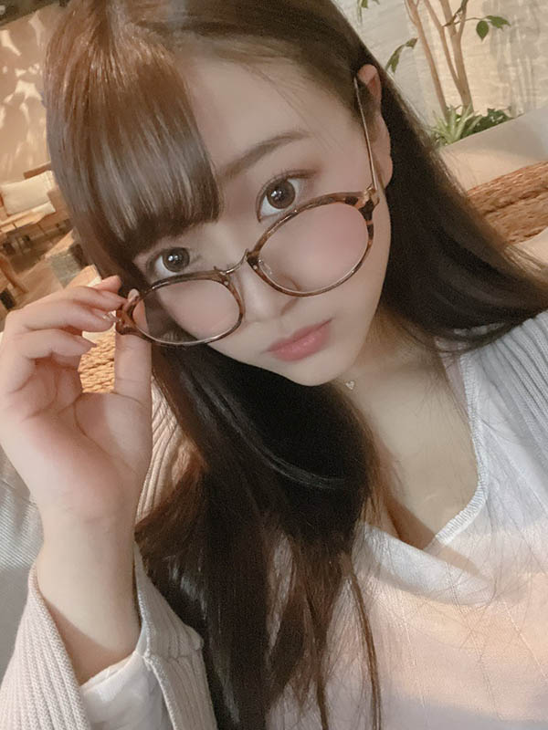今年最胸发片机器新人!I罩杯小只马“姫咲华”两个月推出超过30片新作!