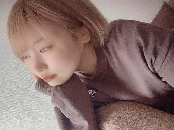 巨乳版户田真琴！ F罩杯肉肉古着女店员“真琴爱实”AV出道！