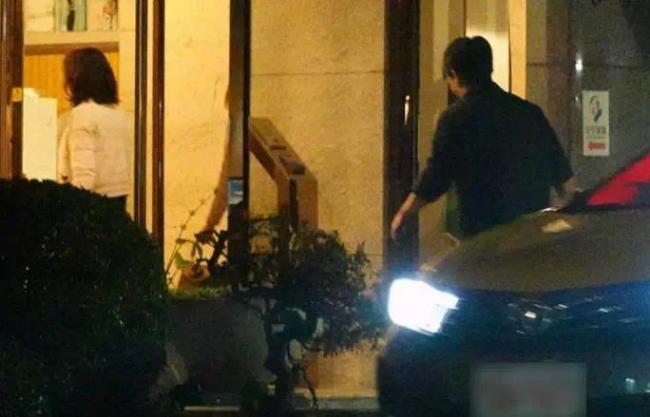 曝柯汶利在张钧甯家过夜 疑似坐实二人恋情传闻