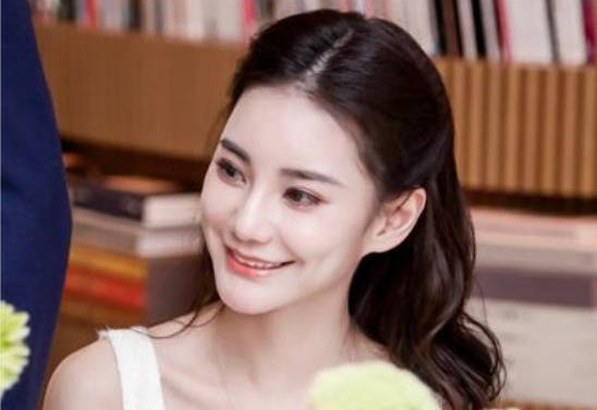 汪小菲妻子Mandy回应比大s好看：咱们不提别人