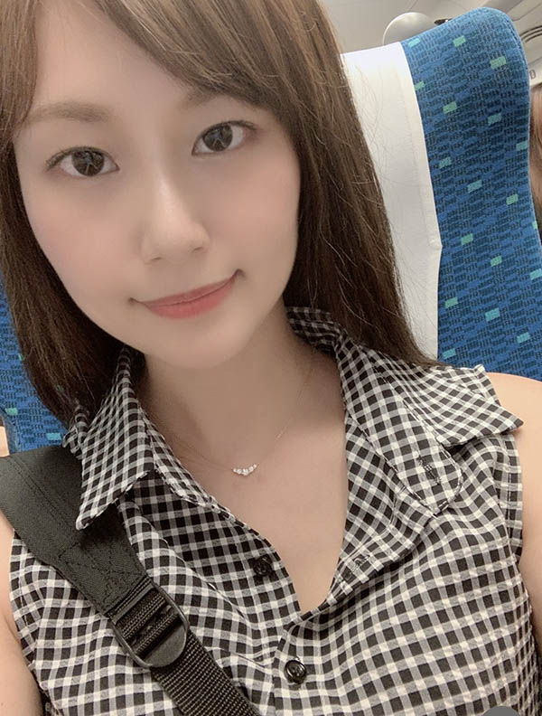 长腿护理师豪言「X破万就下海」 堀内美香当3年女演员突引退...原因曝光了
