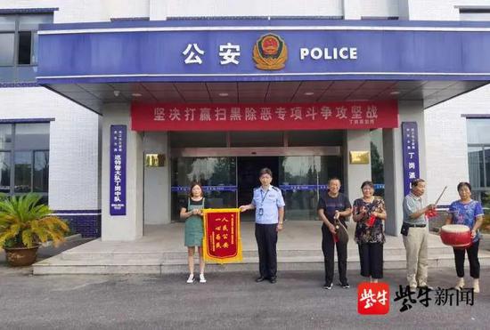 女子租房后发现三个骨灰盒!房东却不肯退租金