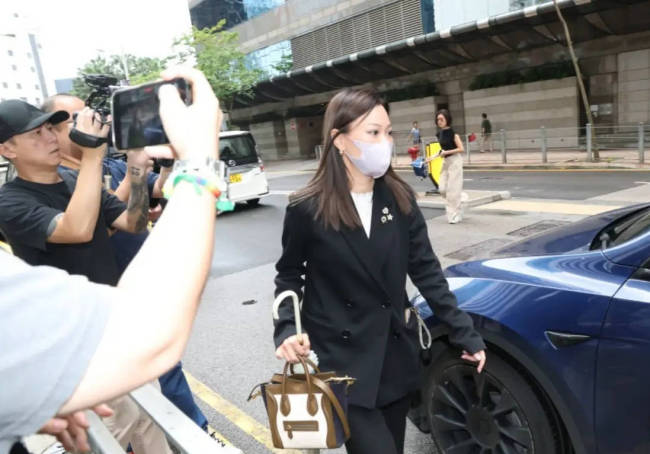 郑中基余思敏离婚再开庭！男方将对不实报道发声明