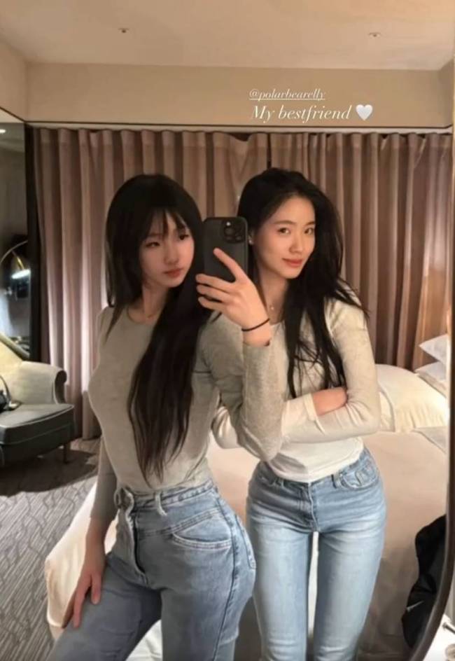 时髦姐妹花合体！小S大女儿与妹妹亲密贴贴超有爱