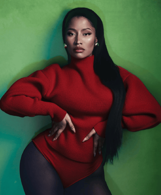 “麻辣鸡”取关合作七年发型师 今年第17位合作者