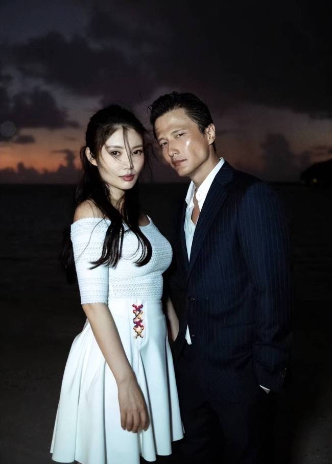 徐冬冬尹子维疑似吵架 男方曝因为婚礼举办地分歧