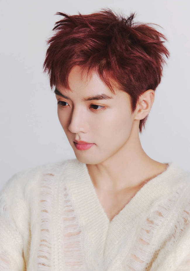 周峻纬为“恋与深空”相关言论道歉：都不是我本意