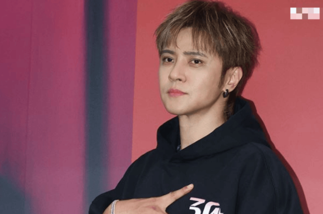 罗志祥再谈与经纪人秘婚传闻:没有讲要跟她结婚